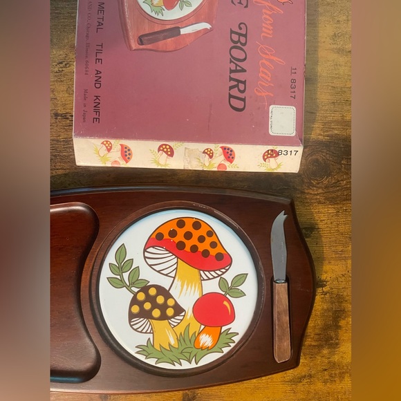 *EXTREMELY RARE SET* Authentic Vintage Sears Merry Mushroom Wooden Cheese Board - Picture 2 of 4